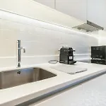 Daire Gonzalo's Guest - Luxury Baixa
